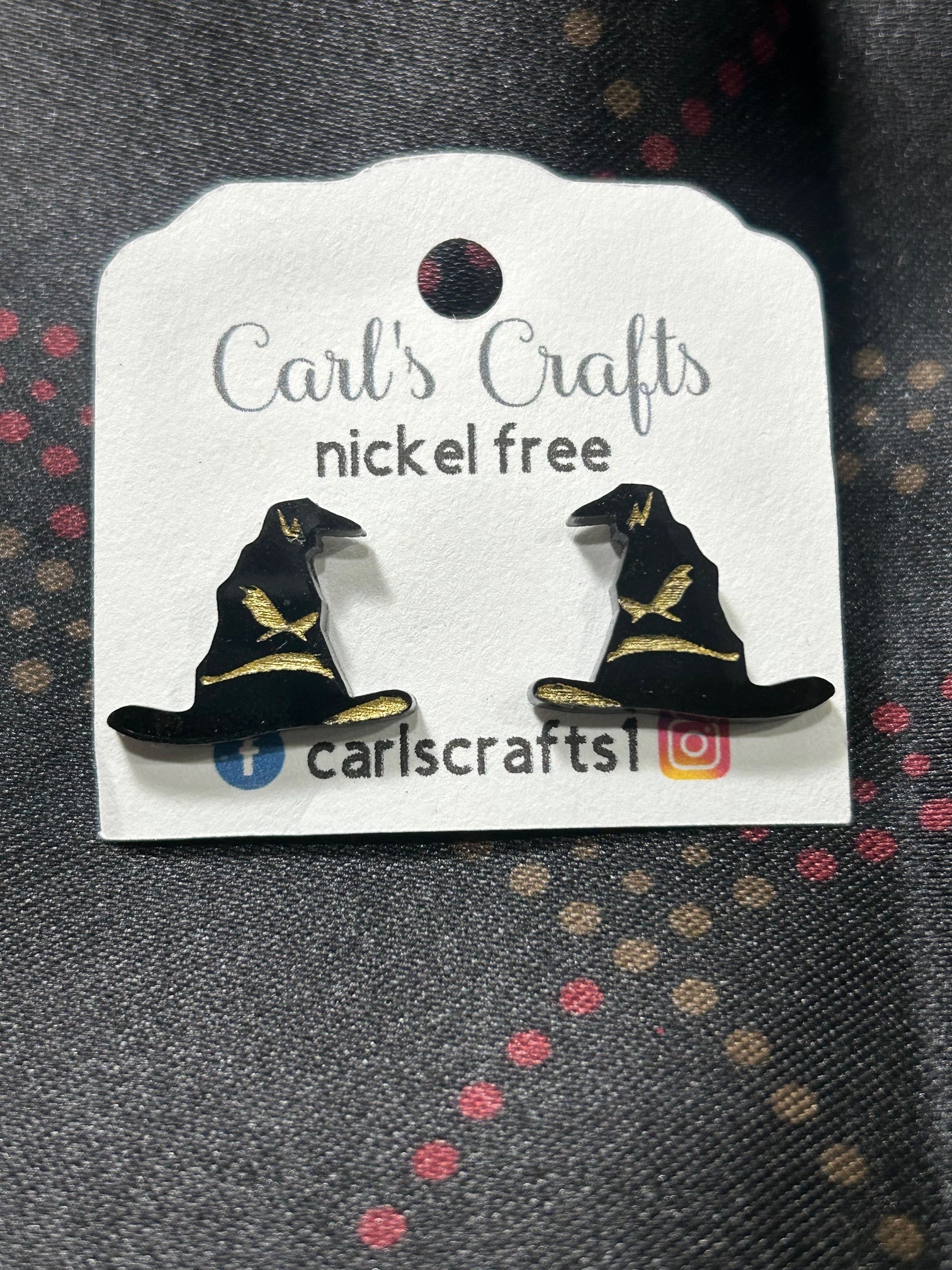 Sorting hat studs
