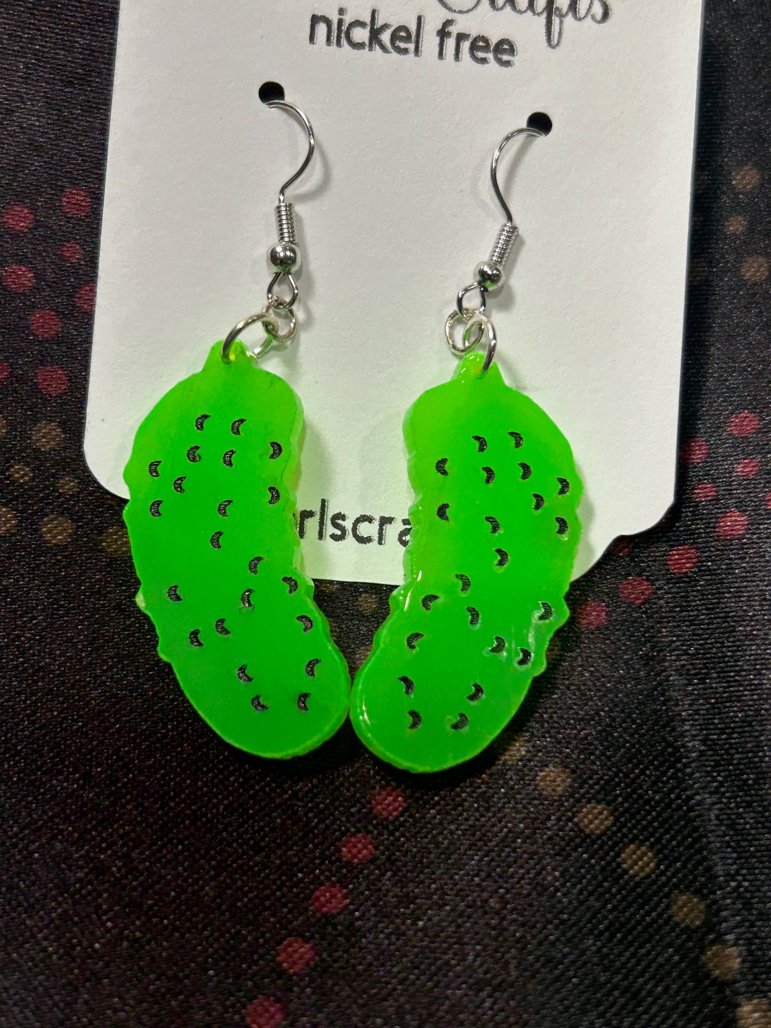 Pickle light green dangles