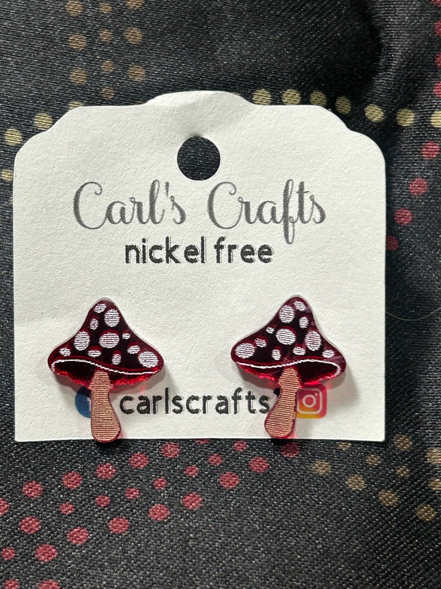 Mushroom red mirror studs